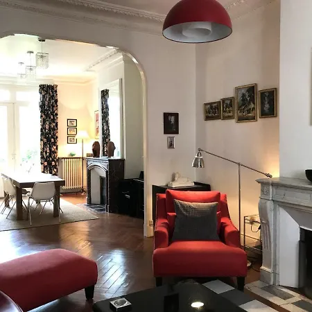 Maison De Famille